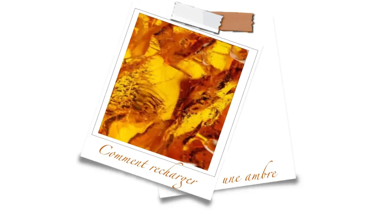 Gros plan sur une pièce d'ambre aux reflets dorés et orangés, sur fond blanc.